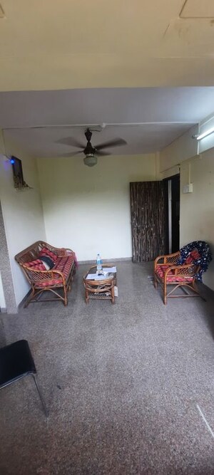 Room in 1 RK Apartment at Vakola – for Sale