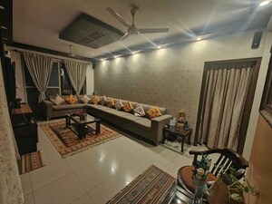 Living Room in 4 BHK Apartment at Hsr Layout – for Rent