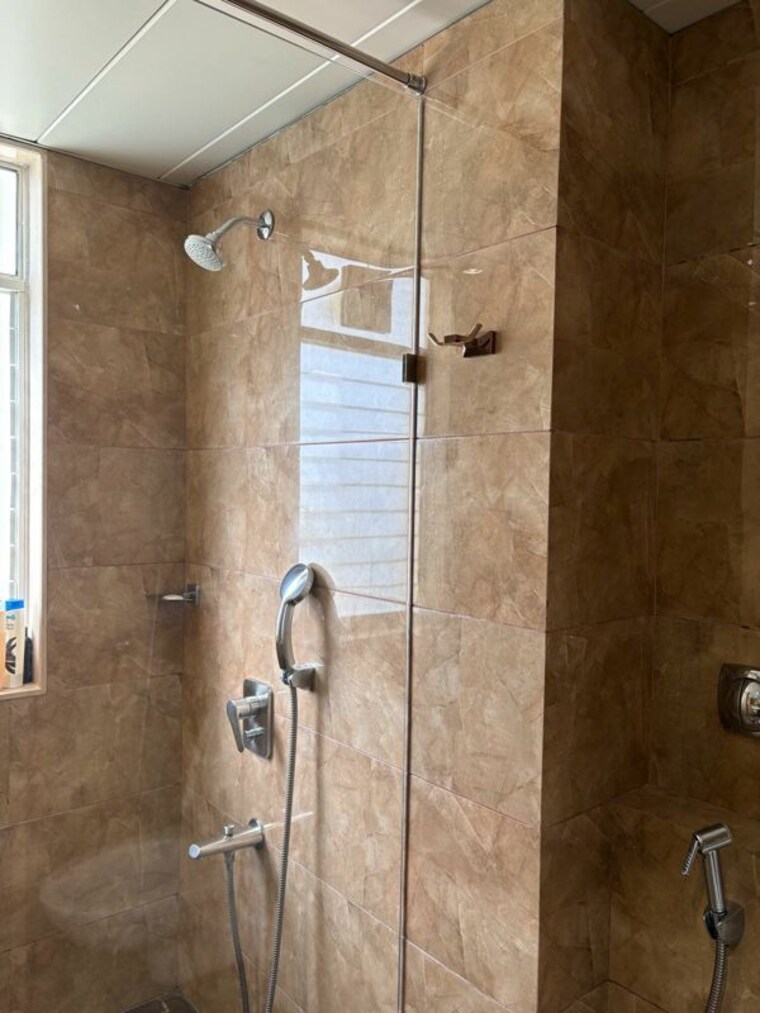 Bathroom, goel-ganga-ishanya 3.5 Bedroom 1670 Sq.Ft. Apartment In Bibwewadi Pune 10739495