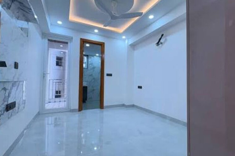 Room, janakpuri 4 Bedroom 170 Sq.Yd. Builder Floor In Janakpuri Delhi 10739508