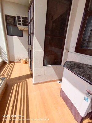 Balcony in 2 BHK Builder Floor at Sector 52 – for Rent