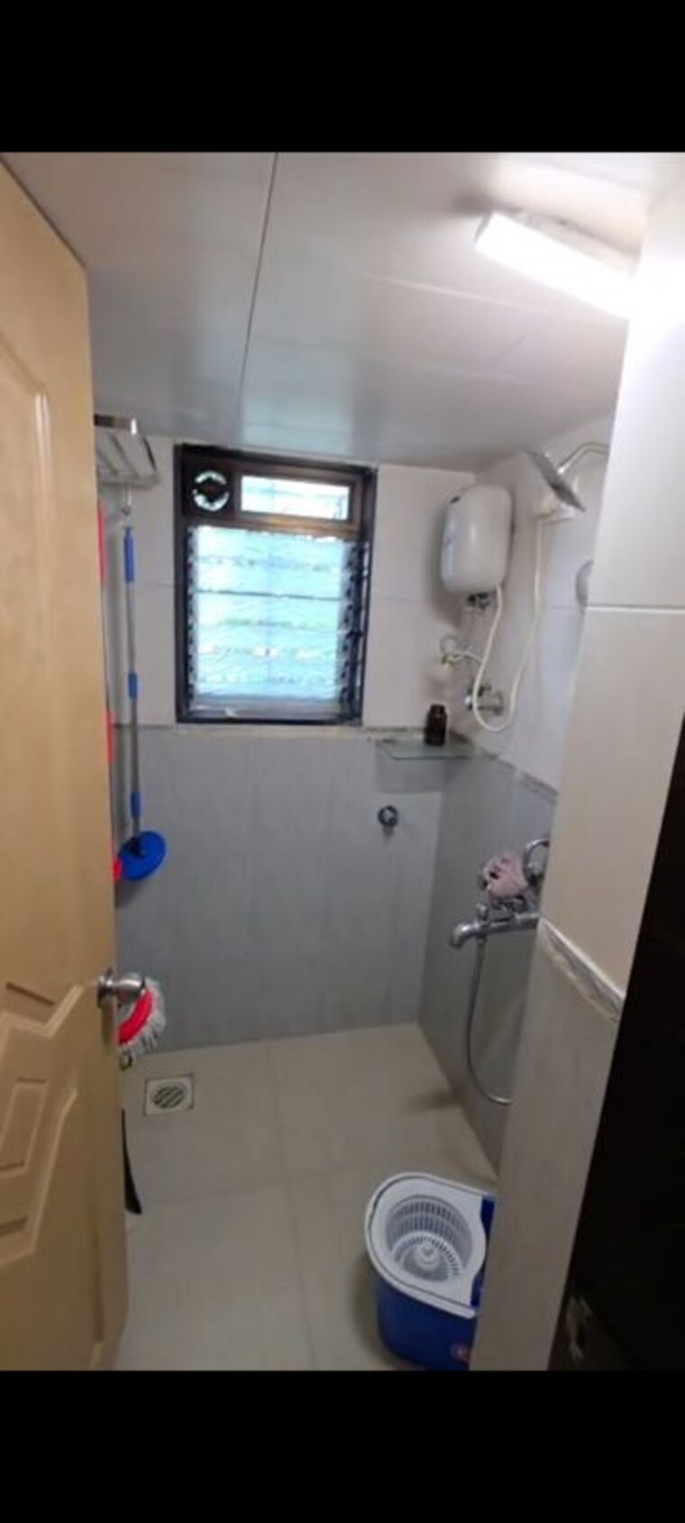 Bathroom, roop-darshani 2 Bedroom 500 Sq.Ft. Apartment In Juhu Road Mumbai 10739546