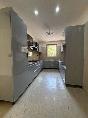 Kitchen in 2 BHK Builder Floor at Sector 57 – for Rent