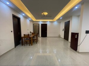 Living Room in 2 BHK Builder Floor at Sector 57 – for Rent