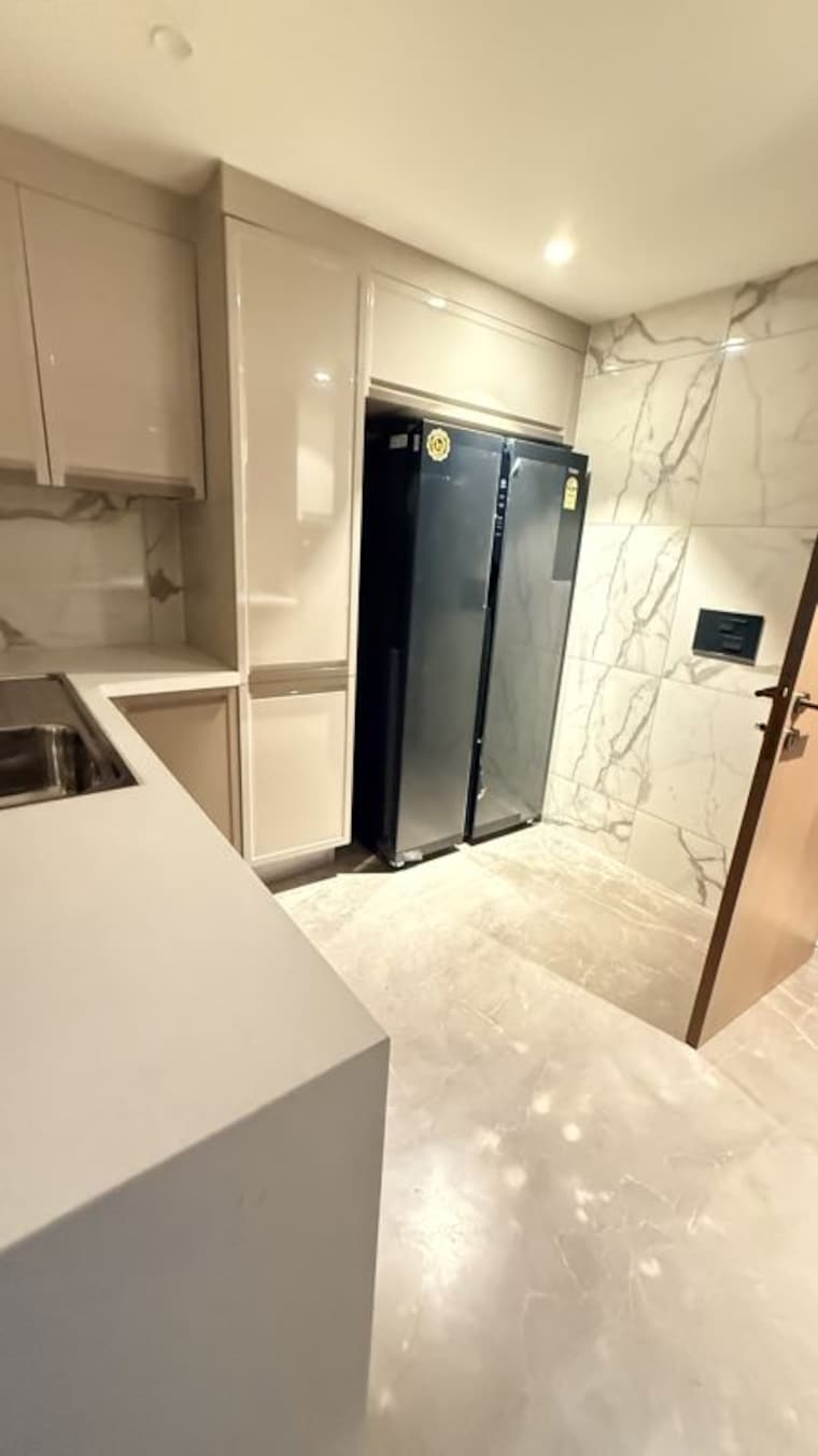 Team Area, tarc-tripundra 3.5 Bedroom 2400 Sq.Ft. Apartment In Kapashera Delhi 10739566