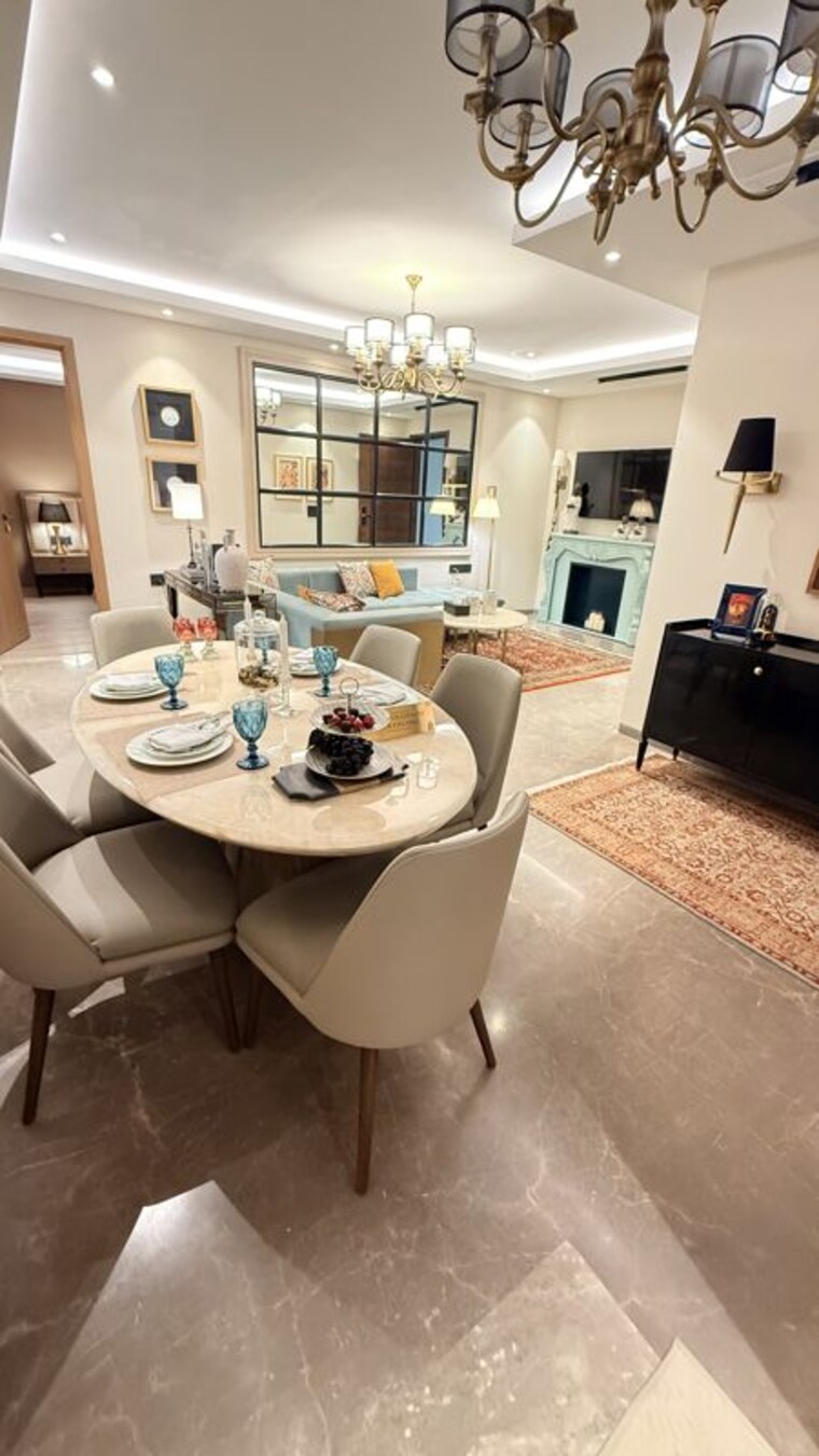 Team Area, tarc-tripundra 3.5 Bedroom 2400 Sq.Ft. Apartment In Kapashera Delhi 10739566