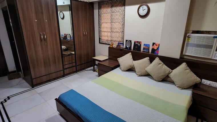Bedroom, juhu 4 Bedroom 1600 Sq.Ft. Apartment In Juhu Mumbai 10739590
