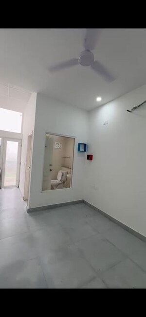 Room in 1 BHK Apartment at Sarvottam NX One, Tech Zone 4 Greater Noida – for Sale