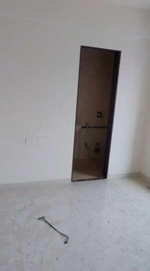 Bedroom in 1 BHK Apartment at Chembur – for Sale