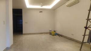 Room in 3 BHK Builder Floor at Kalkaji – for Rent