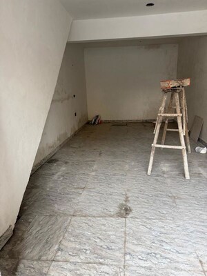 Team Area in  Shop at Patiala Road – for Sale