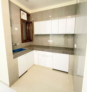 Kitchen in 6 BHK Independent House at RWA Apartments Sector 41, Sector 41 – for Sale