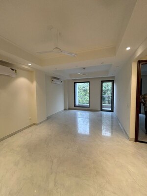 3 BHK Builder Floor For Rent in Saket
