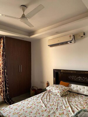 Bedroom in 3 BHK Apartment at Malviya Nagar – for Rent