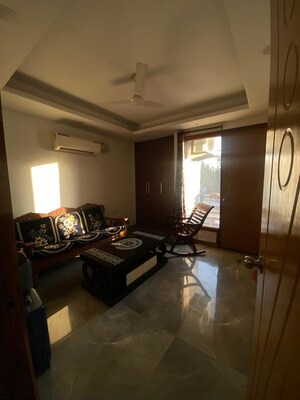 Living Room in 3 BHK Apartment at Malviya Nagar – for Rent