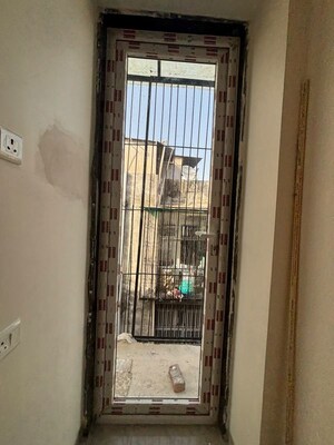Building Lobby in 3 BHK Builder Floor at Saket – for Rent