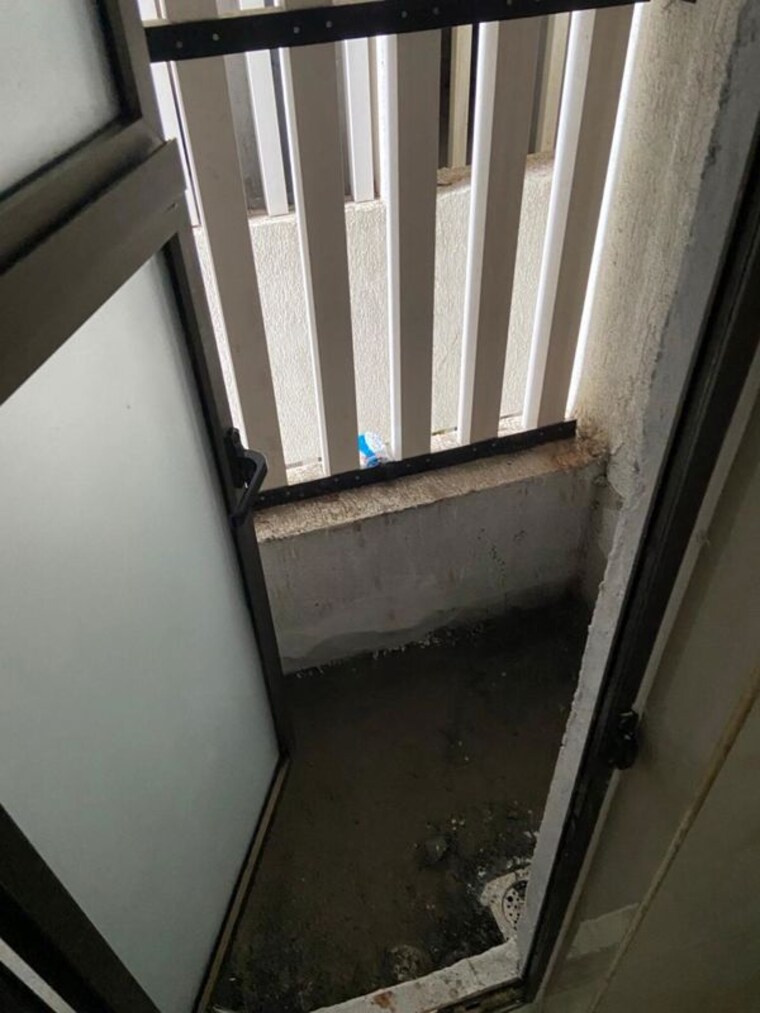 Balcony, raymond-ten-x-habitat 1 Bedroom 418 Sq.Ft. Apartment In Pokhran Road No Two Thane 10739669