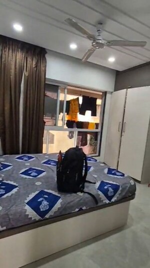 Bedroom in 3.5 BHK Apartment at Chembur – for Sale