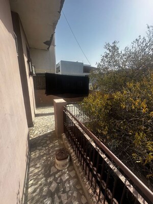 Balcony in 3 BHK Builder Floor at Sector 9a – for Rent
