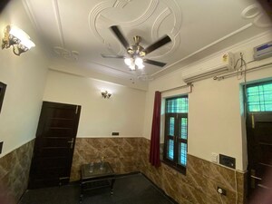 Bedroom in 3 BHK Builder Floor at Sector 9a – for Rent