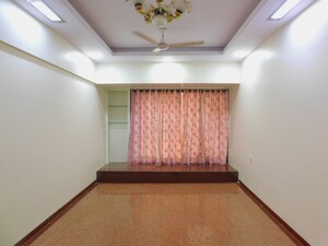 2 BHK Apartment For Rent in Rustomjee Reserve, Dahisar West