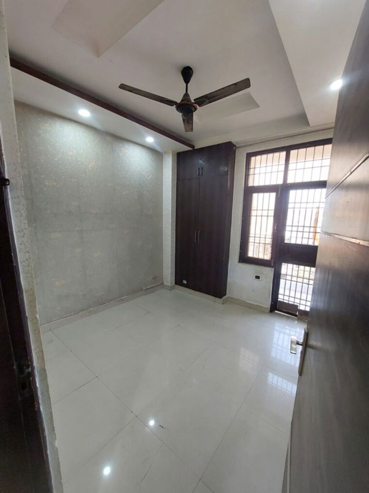 Room, sai-enclave-niti-khand  1150 Sq.Ft. Builder Floor In Niti Khand Ghaziabad 10739701