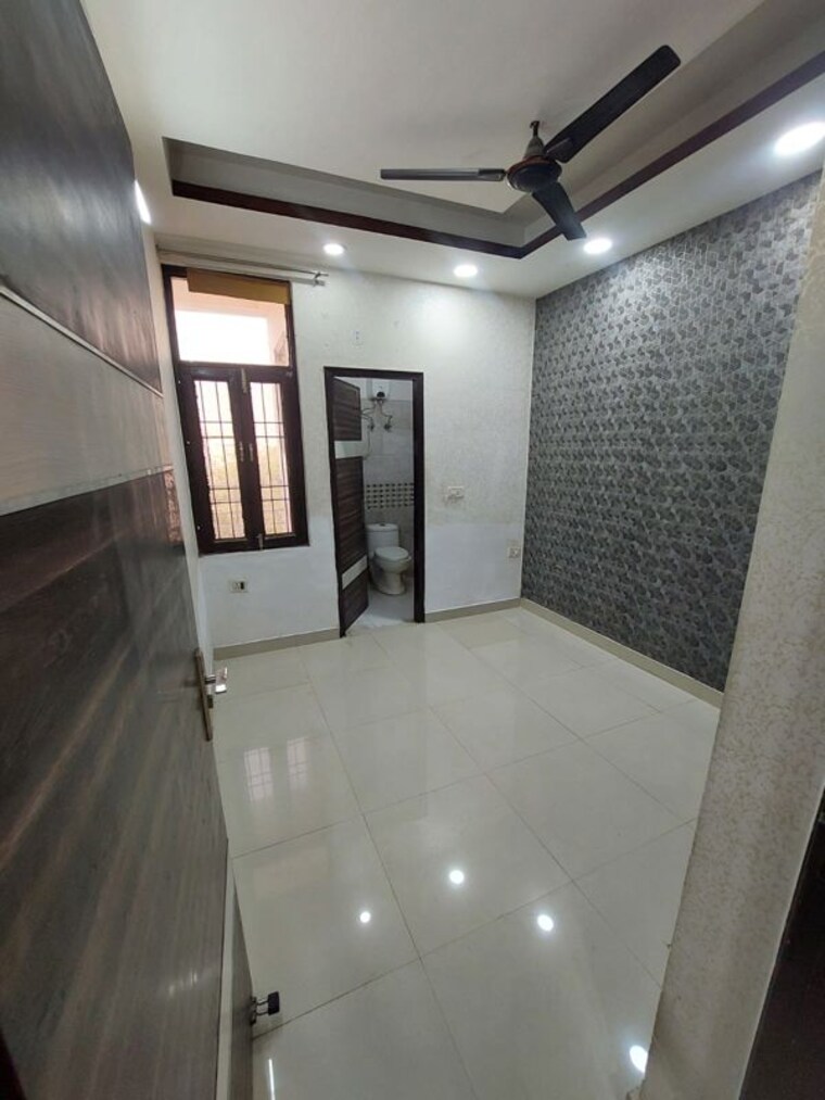 Kitchen, sai-enclave-niti-khand  1150 Sq.Ft. Builder Floor In Niti Khand Ghaziabad 10739701