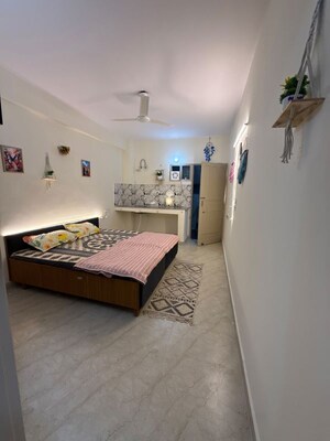 1 RK Builder Floor For Rent in Sector 52