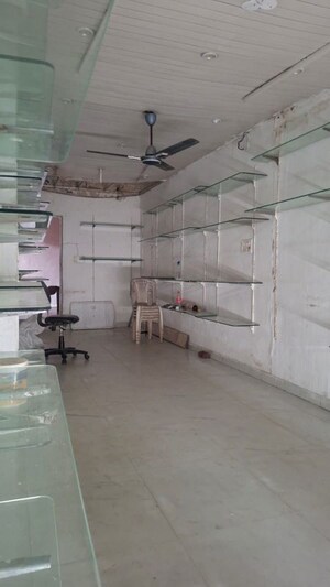  Shop For Rent in Aman Vihar
