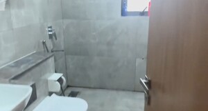 Bathroom in 3 BHK Apartment at M3M Heights, Sector 65 – for Rent