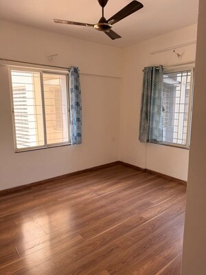 Room in 2 BHK Apartment at Gera Park View, Kharadi – for Rent