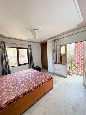 Bedroom in 1 RK Apartment at Saket – for Rent