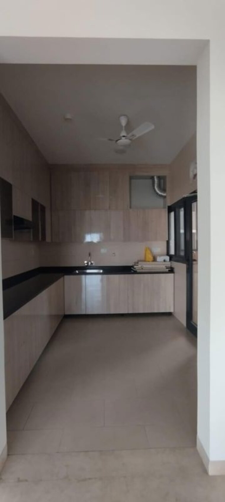 Kitchen, sobha-city-gurgaon 3.5 Bedroom 4686 Sq.Ft. Apartment In Sector 108 Gurgaon 10739834