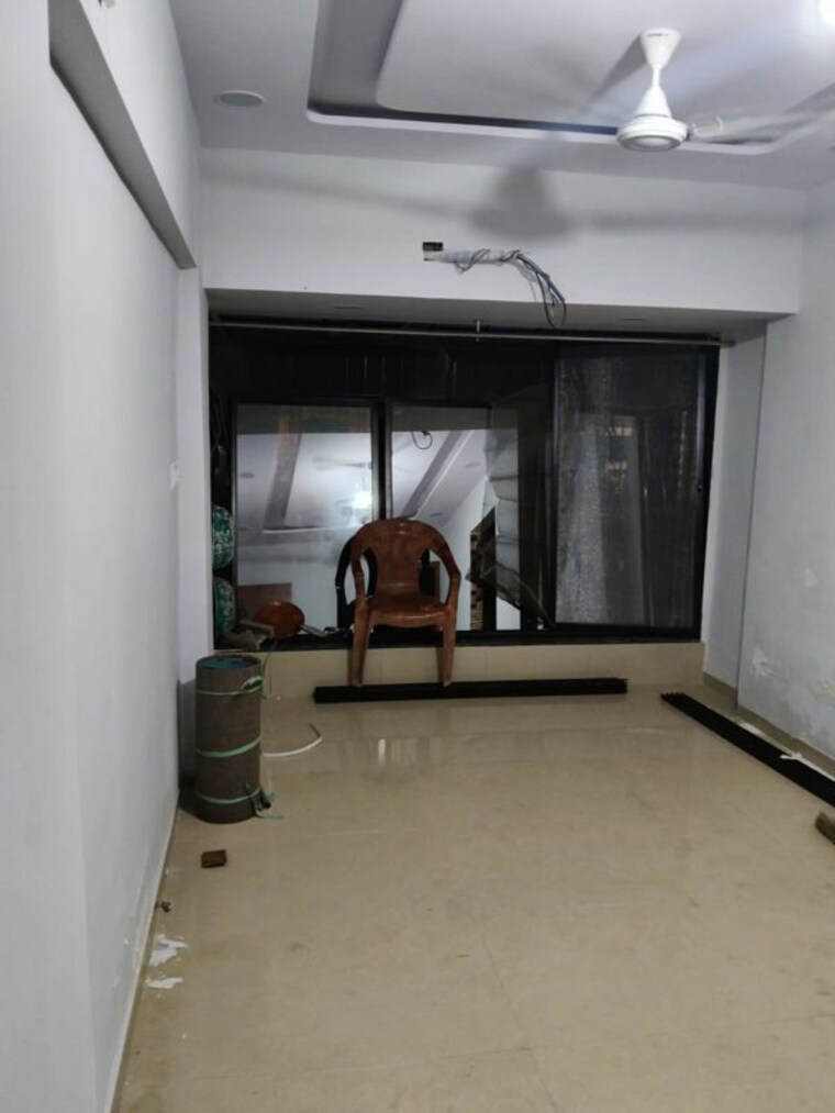 Gym, jay-surabhi-aparment 2 Bedroom 810 Sq.Ft. Apartment In Kanakia Road Thane 10739827
