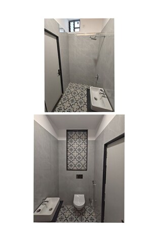 Washroom in 3.5 BHK Independent House at Mangaliya Sadak – for Sale