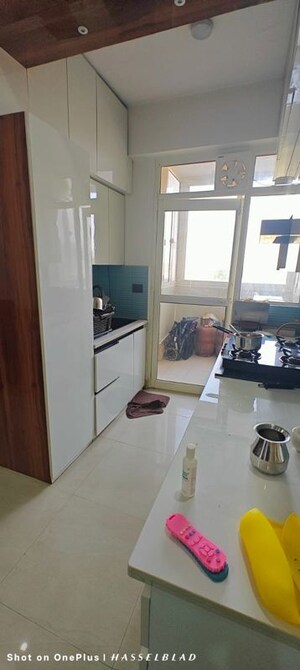 Team Area in 2 BHK Apartment at Suncity Avenue 76, Sector 76 – for Sale