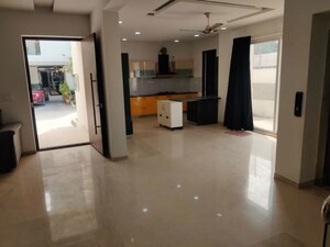 Room in 4 BHK Villa at Pavani Homes Kukatpally, Kukatpally – for Rent