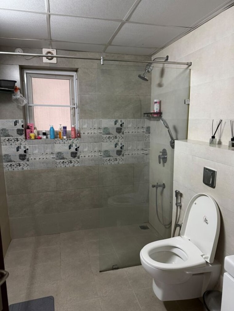 Bathroom, my-home-krishe 3 Bedroom 2780 Sq.Ft. Apartment In Financial District Hyderabad 10739880