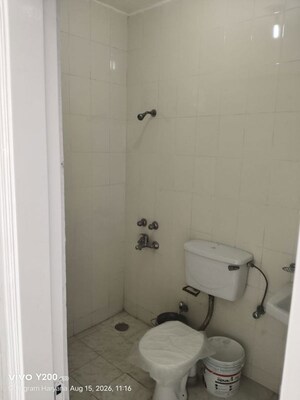 Bathroom in 2 BHK Builder Floor at Sector 57 – for Rent