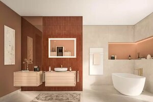 Attached Bathroom in 4 BHK Builder Floor at Janakpuri – for Sale