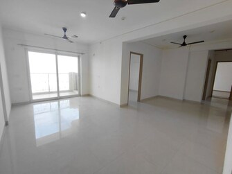 2 BHK +  865 Sq.Ft. Apartment in Pareena Micasa