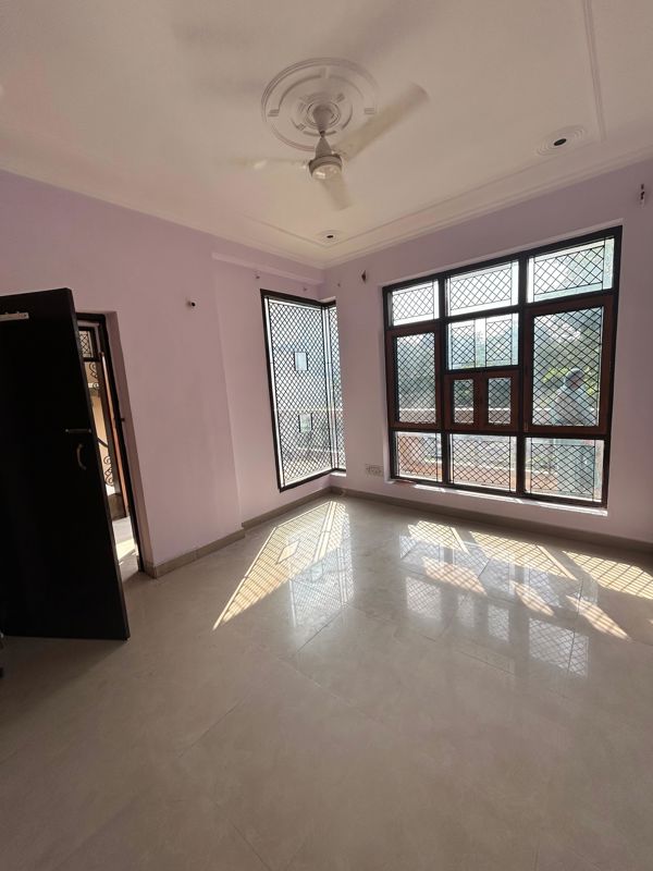 Room, sector 45 3 Bedroom 204 Sq.Yd. Builder Floor In Sector 45 Gurgaon 10739980
