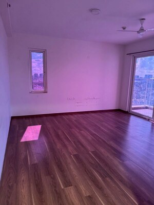 Room in 3 BHK Apartment at Prestige Deja Vu, Pulikeshi Nagar – for Rent
