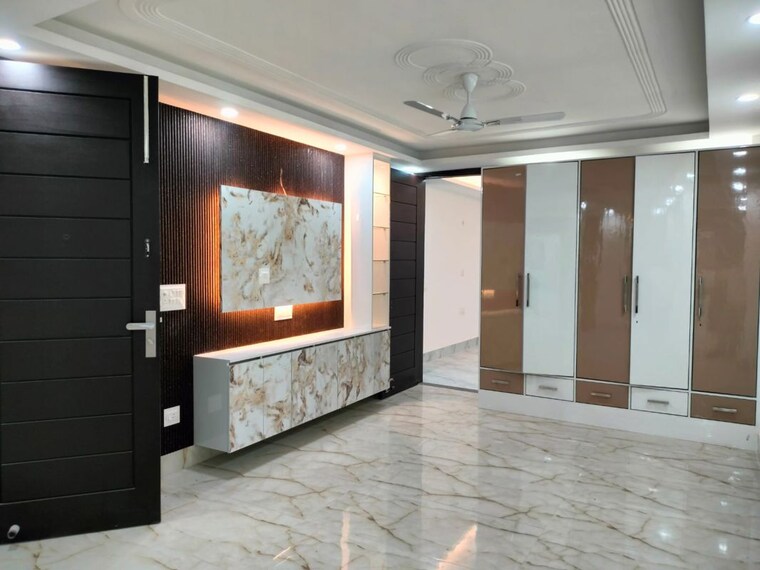  Parking, chattarpur 3 Bedroom 1100 Sq.Ft. Builder Floor In Chattarpur Delhi 10739989