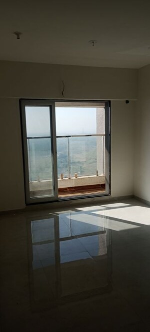 2 BHK Apartment For Sale in Vaibhav Eastern Groves, Vikhroli East