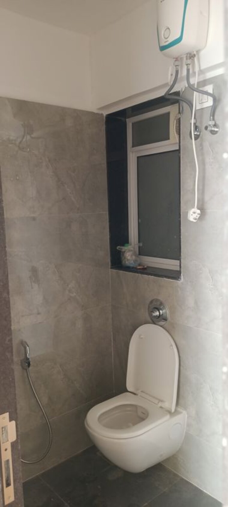 Bathroom, vaibhav-eastern-groves 2 Bedroom 615 Sq.Ft. Apartment In Vikhroli East Mumbai 10740016