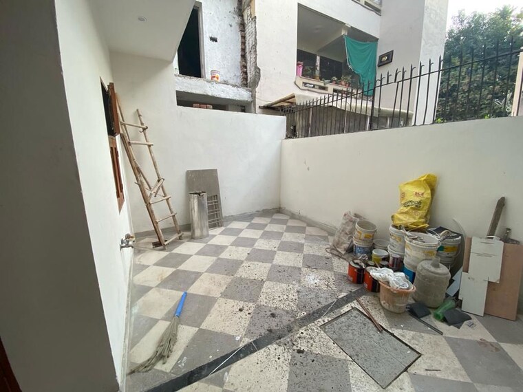 Bathroom, sector 45 3 Bedroom 162 Sq.Yd. Builder Floor In Sector 45 Gurgaon 10740049