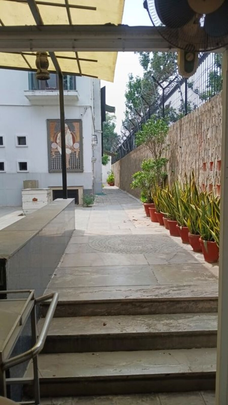 Exterior View, vasant kunj 5 Bedroom 13000 Sq.Ft. Villa In Vasant Kunj Delhi 10740008