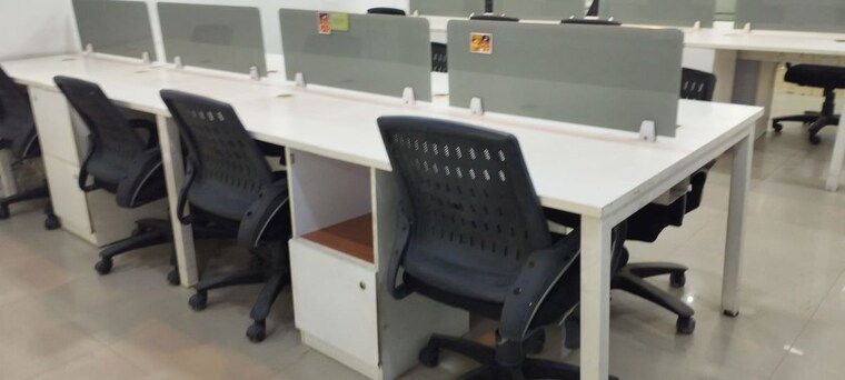 Team Area, sector 2 Commercial Office Space 1250 Sq.Ft. In Sector 2 Noida 10740073