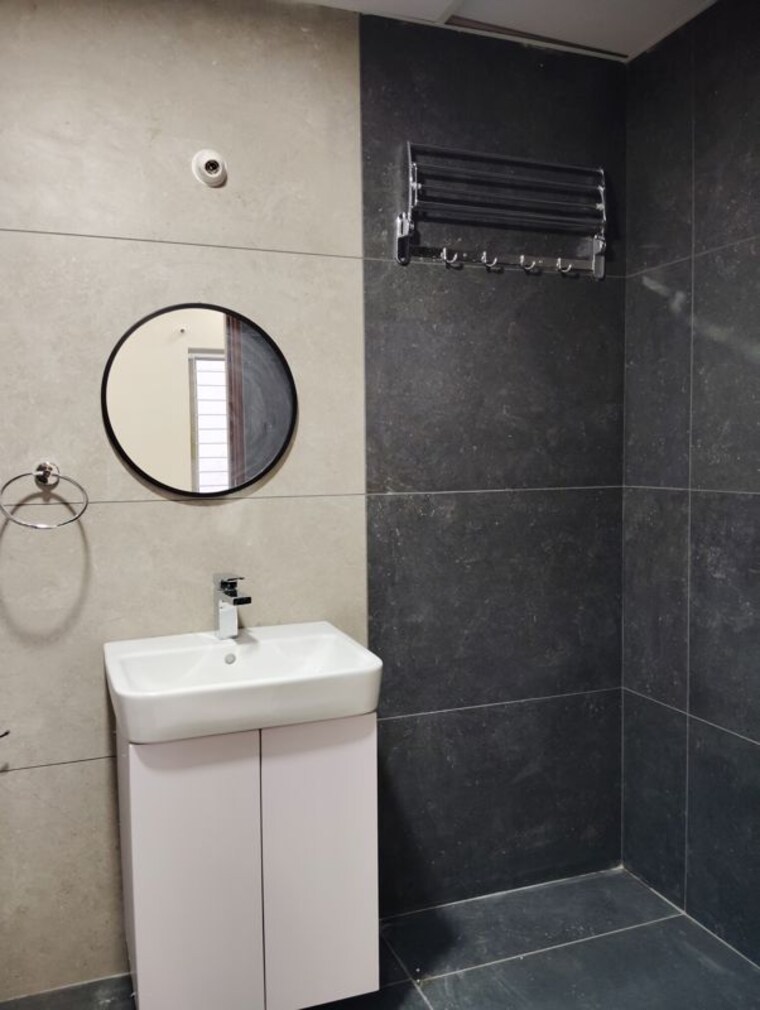 Bathroom, hallmark-treasor 3 Bedroom 1765 Sq.Ft. Apartment In Narsingi Hyderabad 10740076